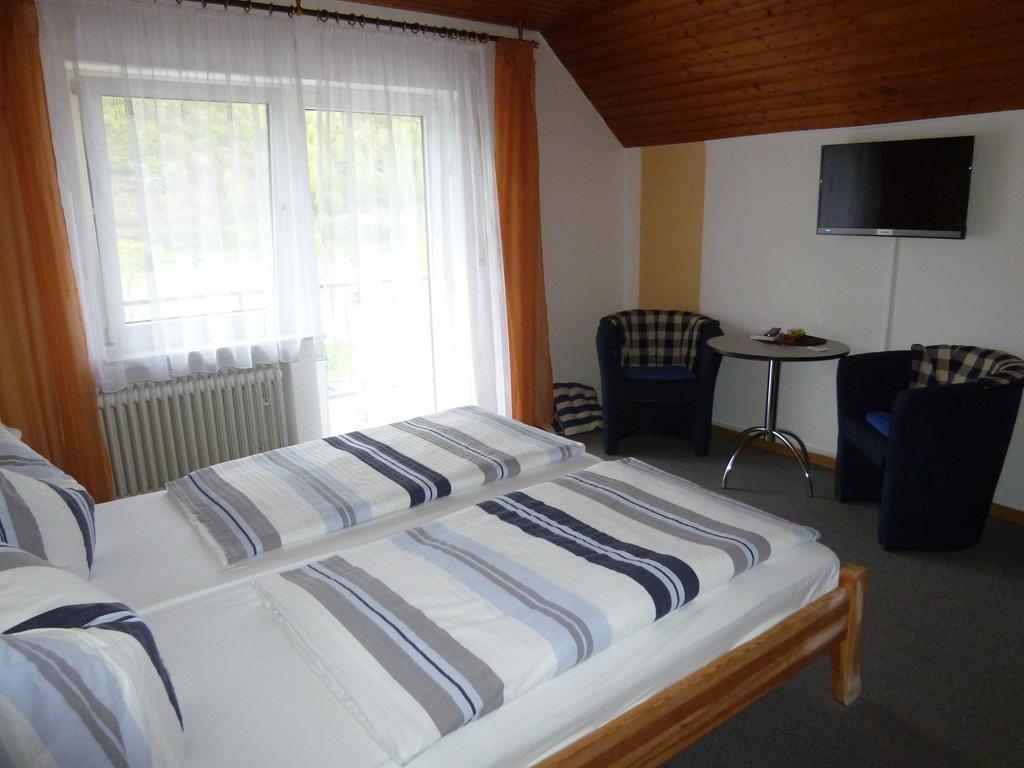 Wein- Und Gaestehaus St. Aldegundishof Sankt Aldegund Exteriér fotografie